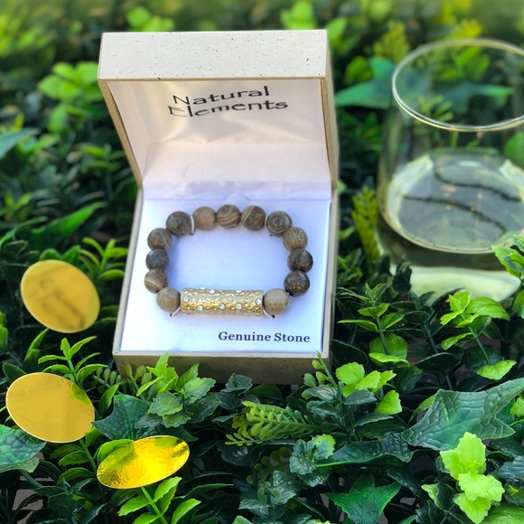 Natural Elements Stone Bracelet - Picture 5 of 6